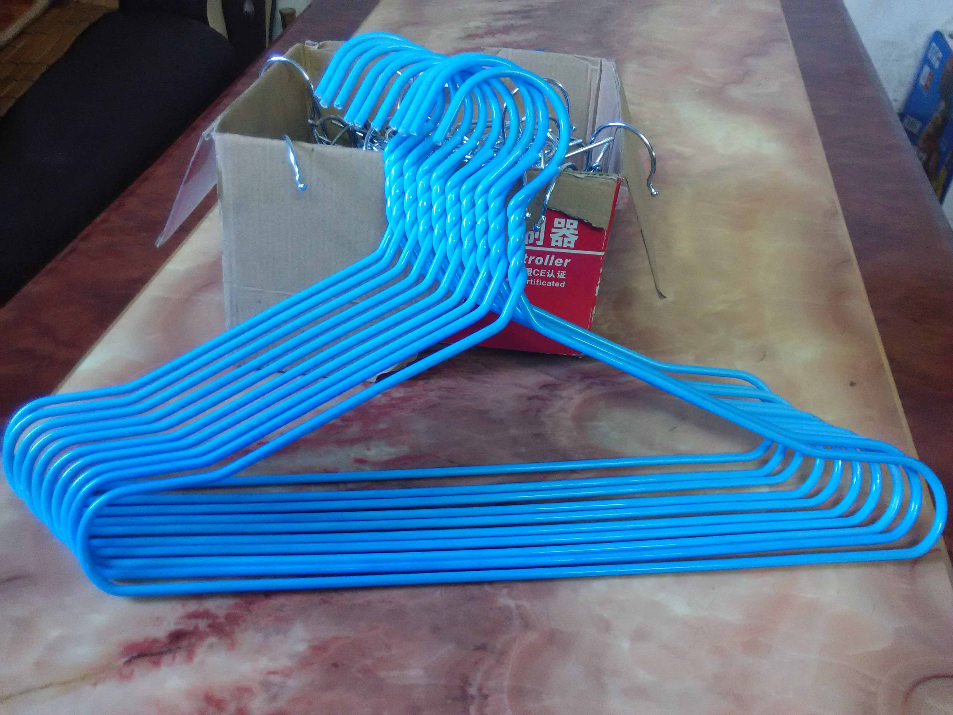 全自動(dòng)包膠線衣架成型